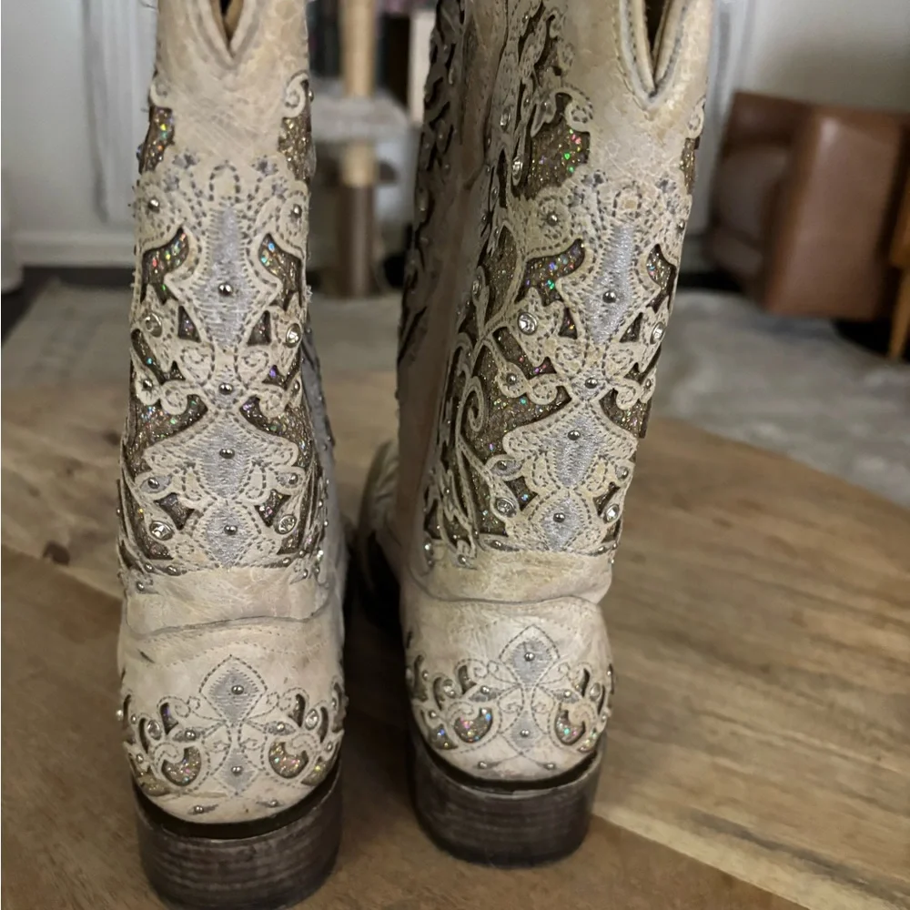 Embellished Cream and Silver Heeled Boots - Picture 3 of 6